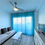 Lejlighed With Sea Views In Benalbeach Benalmádena