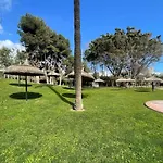 Lejlighed With Sea Views In Benalbeach